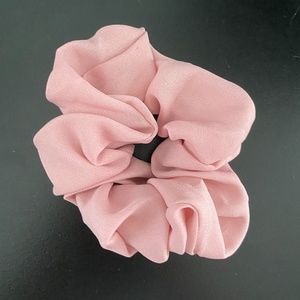 blush scrunchie